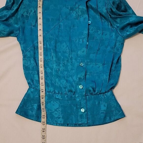 COPY - Vintage Nordstrom point of view pleated silk skirt set - Picture 10 of 14